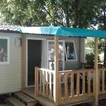 Mobil 4 Pers Avec Terrasse - Cuisine Equipee - Api-1-52-1715 *