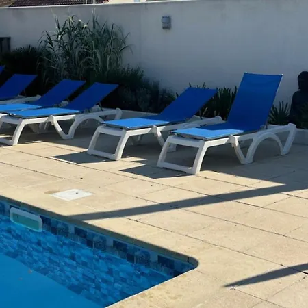 Mobil 4 Pers Avec Terrasse - Cuisine Equipee - Api-1-52-1715 Arvert